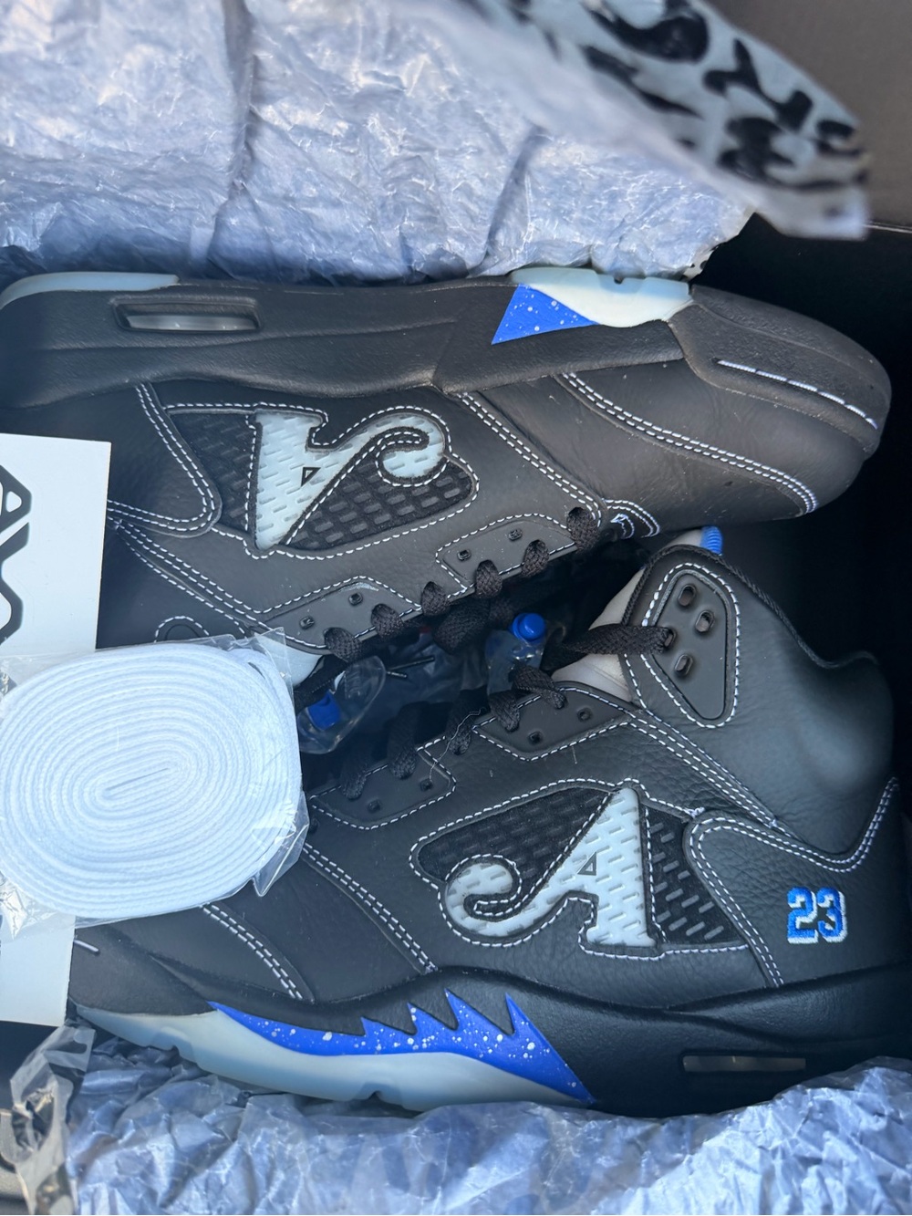 Jordan 5 Awake Men's Black and White Retro Basketball Shoes - Picture 8 of 9